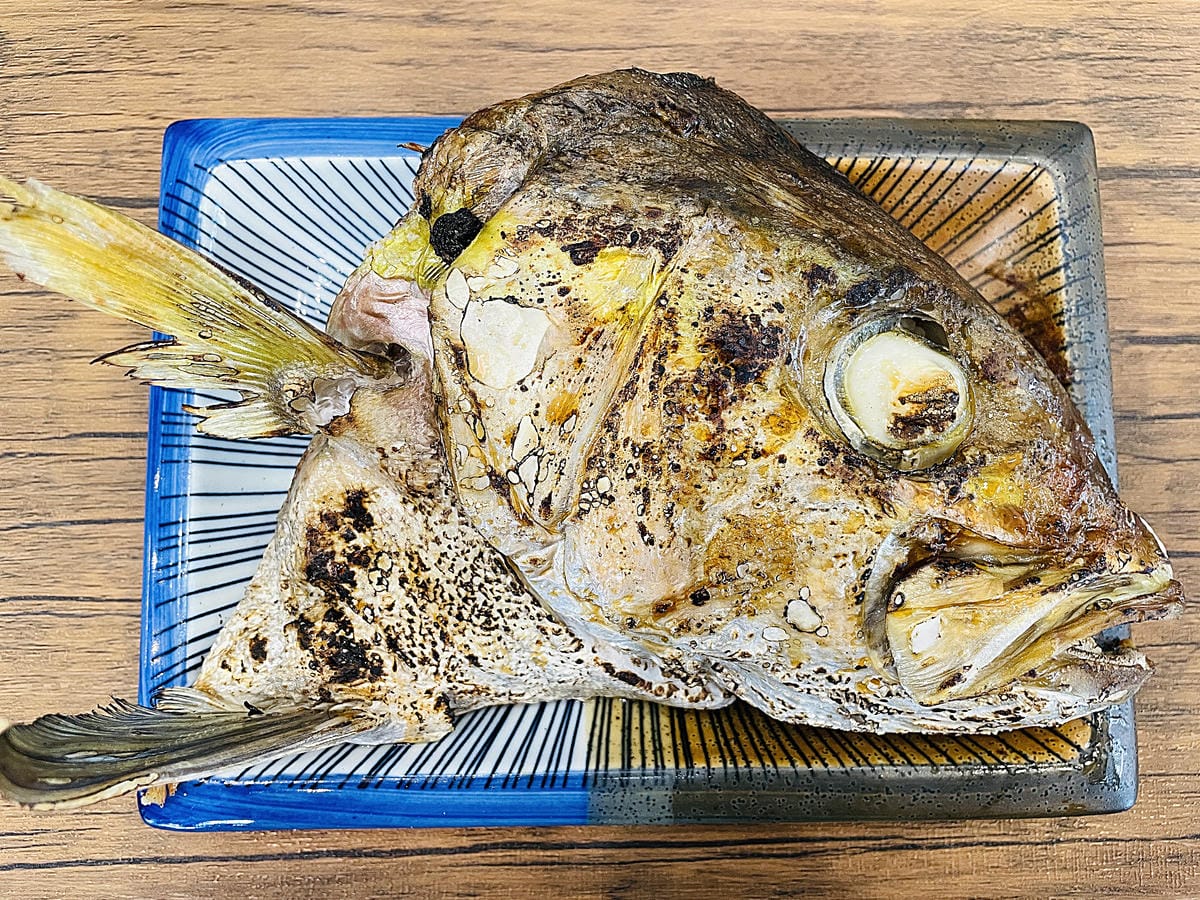 【封鮨食堂】超豪華生魚片海鮮丼重磅登場!新北板橋一定要吃的日本料理,超厚『生魚片』不怕你吃!