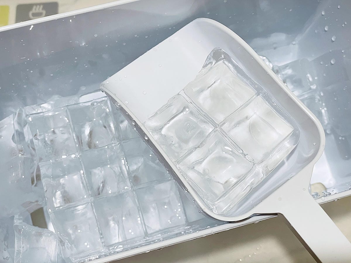 【KOHZII康馳】透明冰全自動製冰機KIM2000,冰塊不間斷才夠嗨!『派對活動』『露營聚餐』必備,24小時定時自動開關機,可外掛水箱超方便!