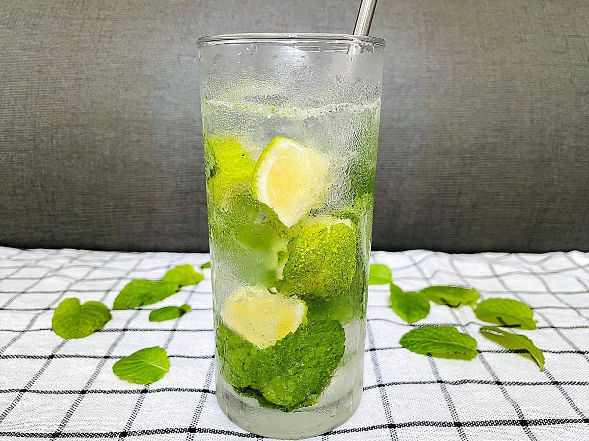 【KOHZII康馳】透明冰全自動製冰機KIM2000,冰塊不間斷才夠嗨!『派對活動』『露營聚餐』必備,24小時定時自動開關機,可外掛水箱超方便!