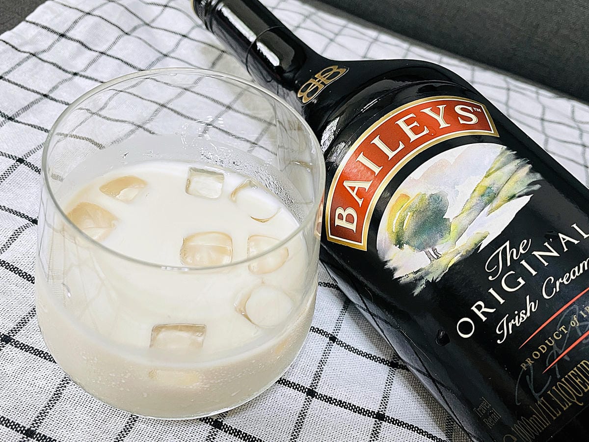 【KOHZII康馳】透明冰全自動製冰機KIM2000,冰塊不間斷才夠嗨!『派對活動』『露營聚餐』必備,24小時定時自動開關機,可外掛水箱超方便!