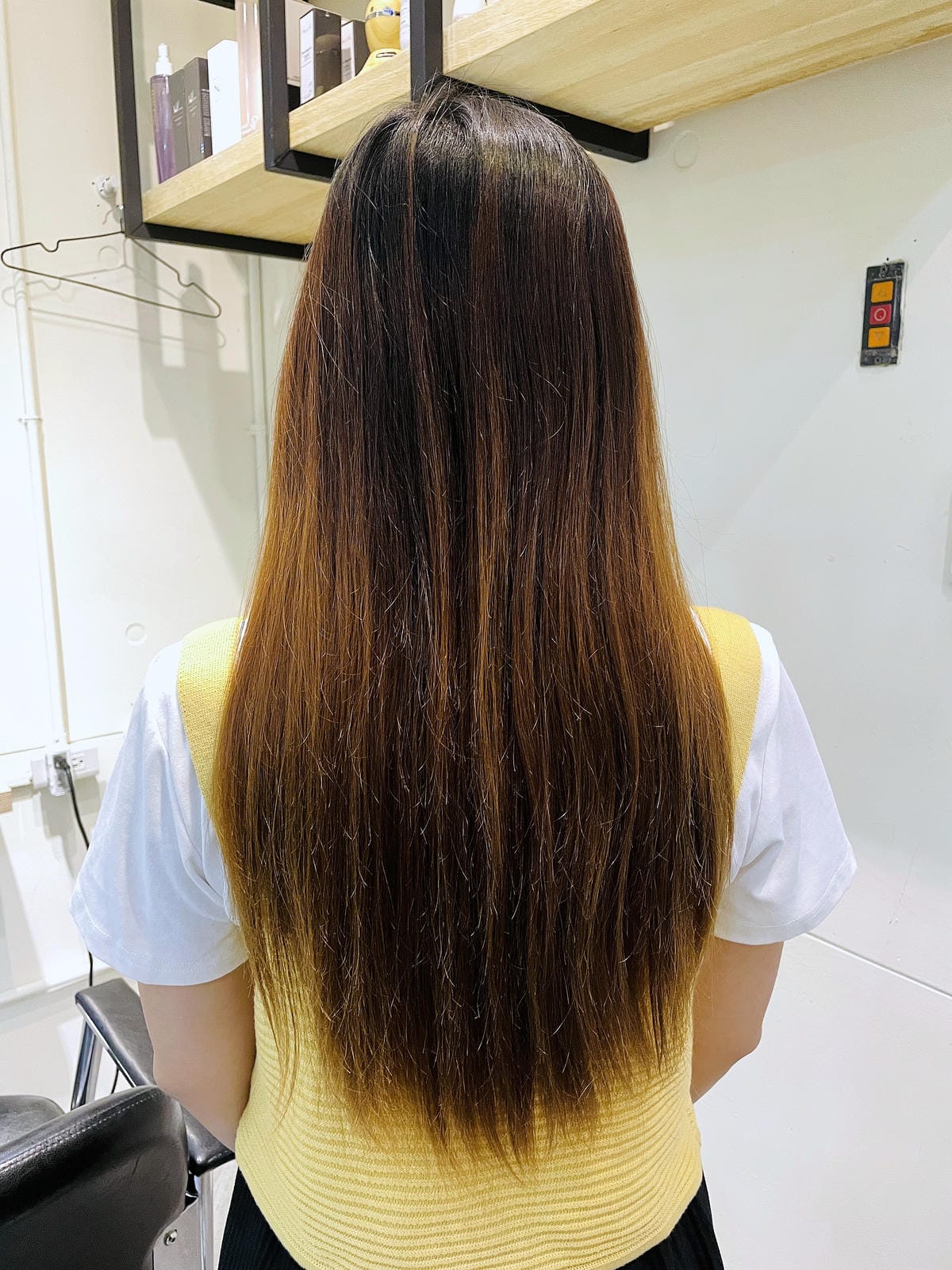 【InK Hair 內湖概念店】台北內湖髮廊「染髮護髮」推薦!免費『店貓按摩』實在太超值了!