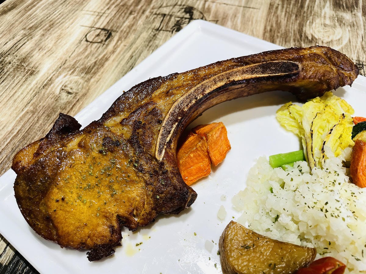 【不二煮藝】台北大安區必吃美食,少油少鹽輕食健康新食尚!『新推出』浮誇痛風系義大利麵,滿滿蛤蠣好誘人!