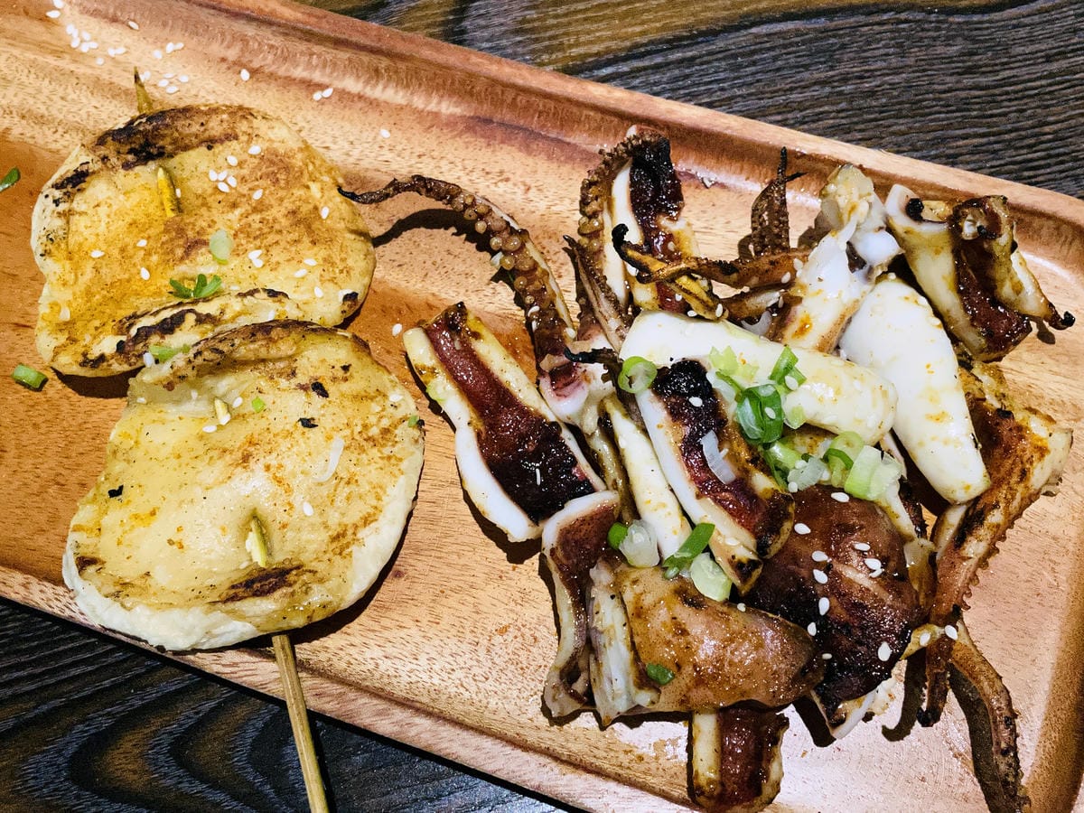 【邊境串燒 WildBBQ 新竹店】新竹人氣爆棚串物燒烤店!快揪好友聚餐一起來喝酒吃肉別再說新竹是美食沙漠了!