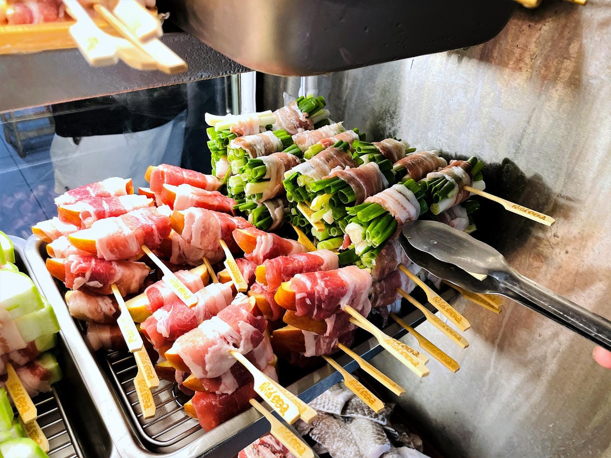 【邊境串燒 WildBBQ 新竹店】新竹人氣爆棚串物燒烤店!快揪好友聚餐一起來喝酒吃肉別再說新竹是美食沙漠了!