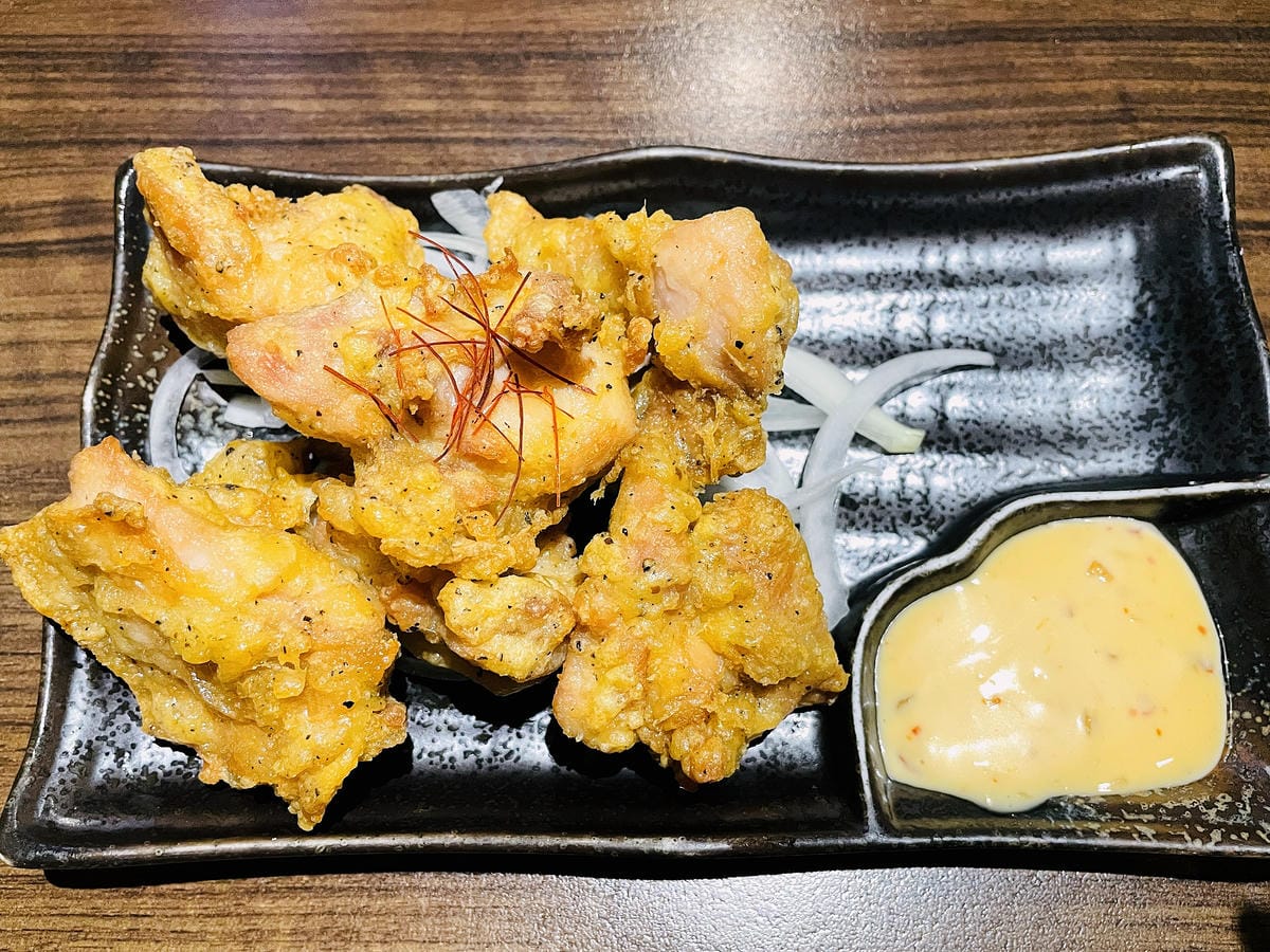 【禾野坊】新北板橋居酒屋!生魚片壽司燒烤串物日式料理樣樣都好吃,捷運新埔站下班小酌聚餐首選!