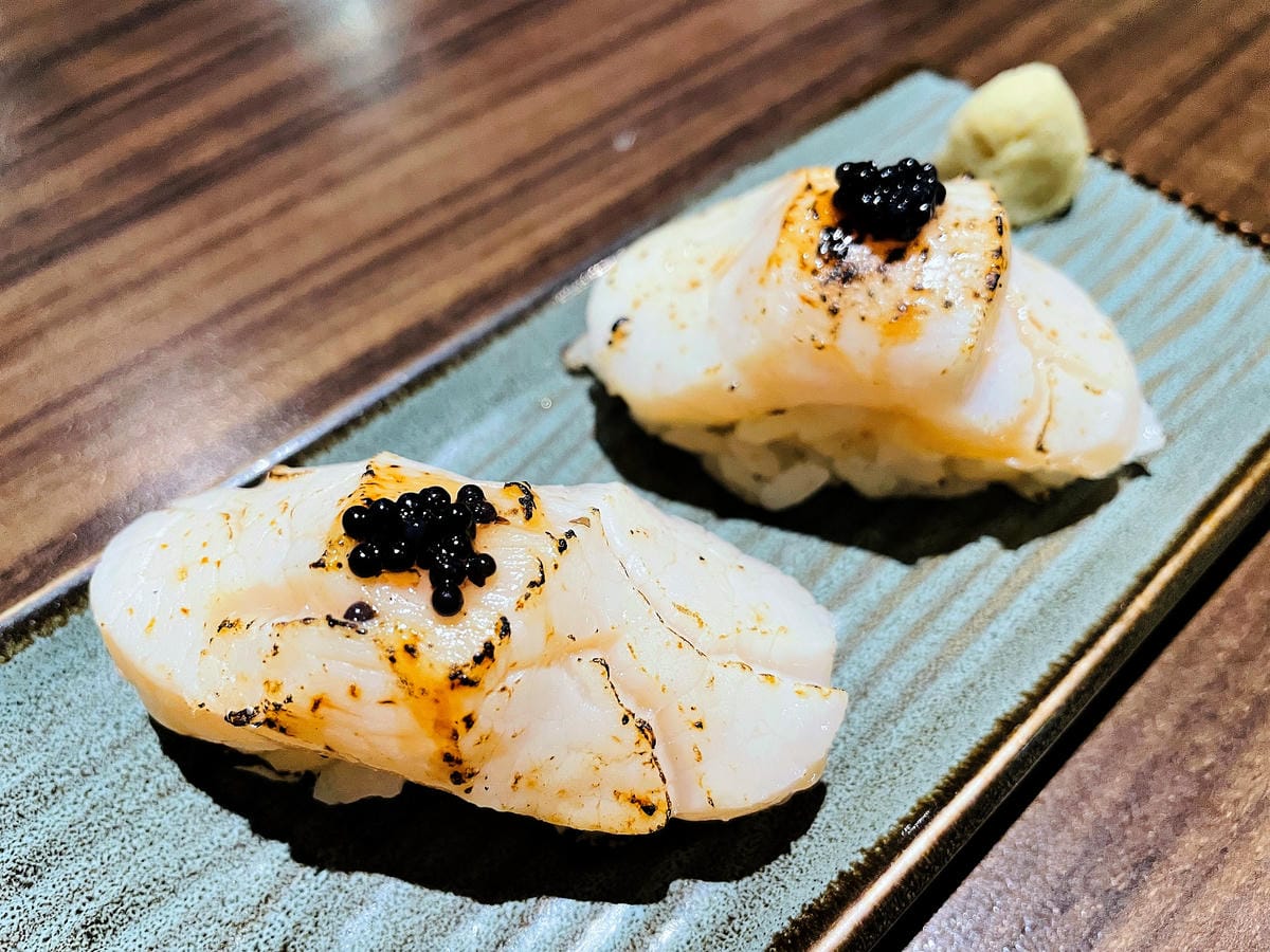 【禾野坊】新北板橋居酒屋!生魚片壽司燒烤串物日式料理樣樣都好吃,捷運新埔站下班小酌聚餐首選!