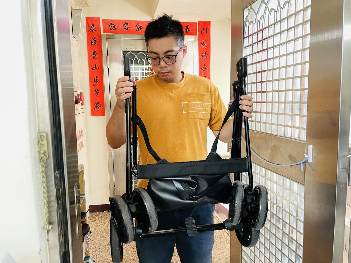 【摸肚肚MODODO】GOGOBOX小立方寵物推車『小臘腸咪咪』狗生第一台『豪華推車』!毛小孩外出散步必備