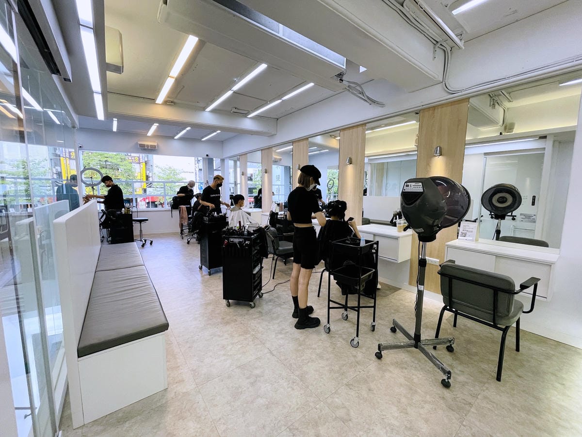 【鉅洋髮藝 公館店】公館燙髮染髮推薦!台北『燙髮護髮』美髮店推薦!夢幻捲髮『超持久』捲度!用新髮型迎接夏天