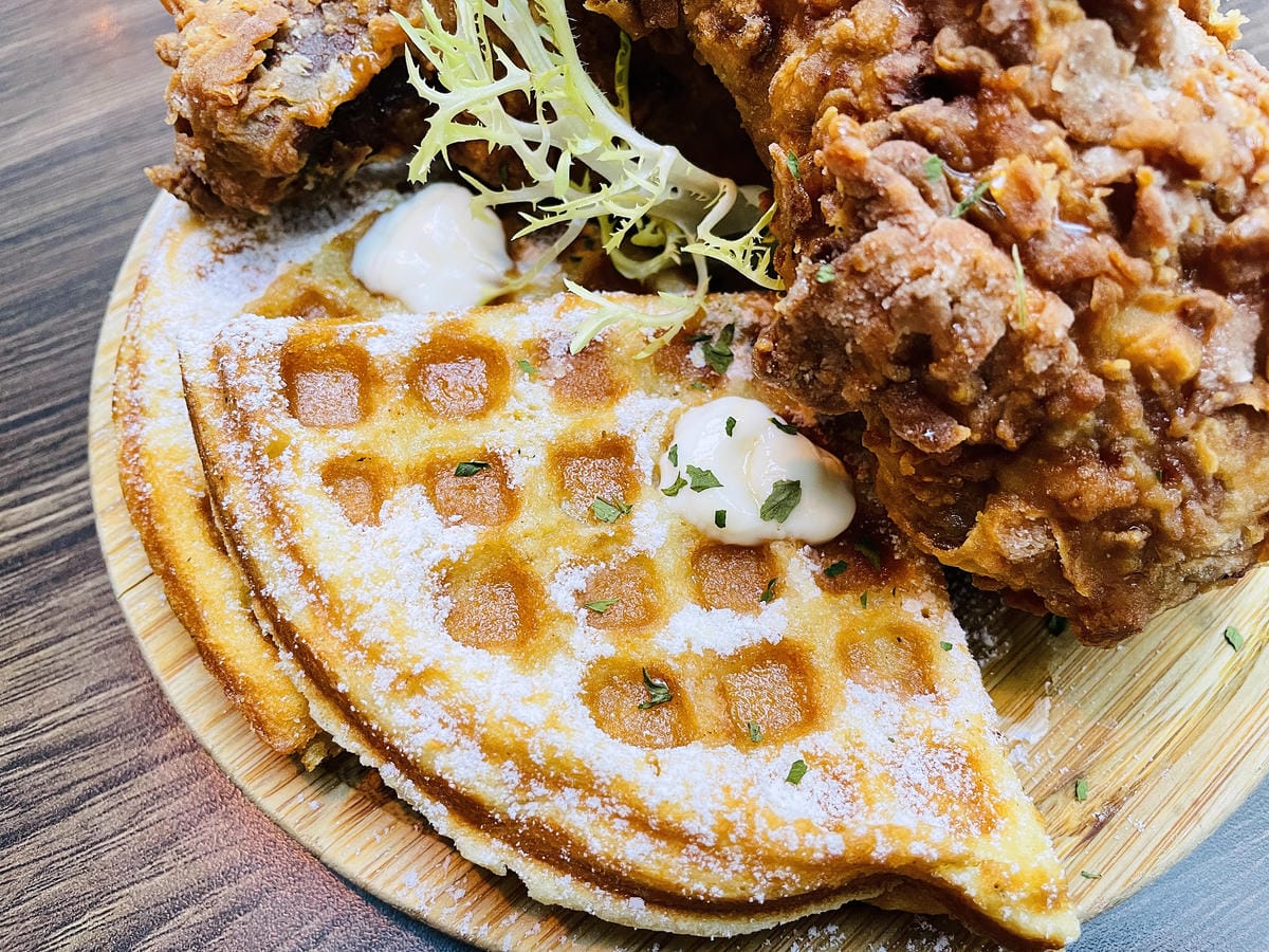 【ABV美式餐酒館】台北東區大安區美式餐廳推薦!以十九世紀淘金潮為發想,開礦拓荒極具野性的西部風格300款的世界精釀啤酒任你挑快揪三五好友一起大烤吃肉大口喝酒!