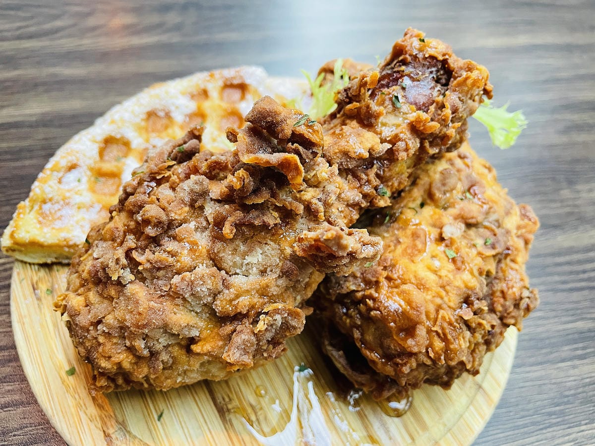 【ABV美式餐酒館】台北東區大安區美式餐廳推薦!以十九世紀淘金潮為發想,開礦拓荒極具野性的西部風格300款的世界精釀啤酒任你挑快揪三五好友一起大烤吃肉大口喝酒!