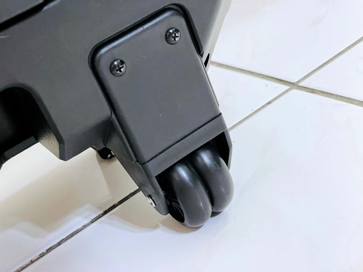 【SANSUI山水】15吋觸控螢幕拉桿式行動KTV(SKTV-T888)『歌神』看過來!家中一秒變KTV包廂唱歌嗨到爆!派對超夯K歌神器,海量歌單唱不完!