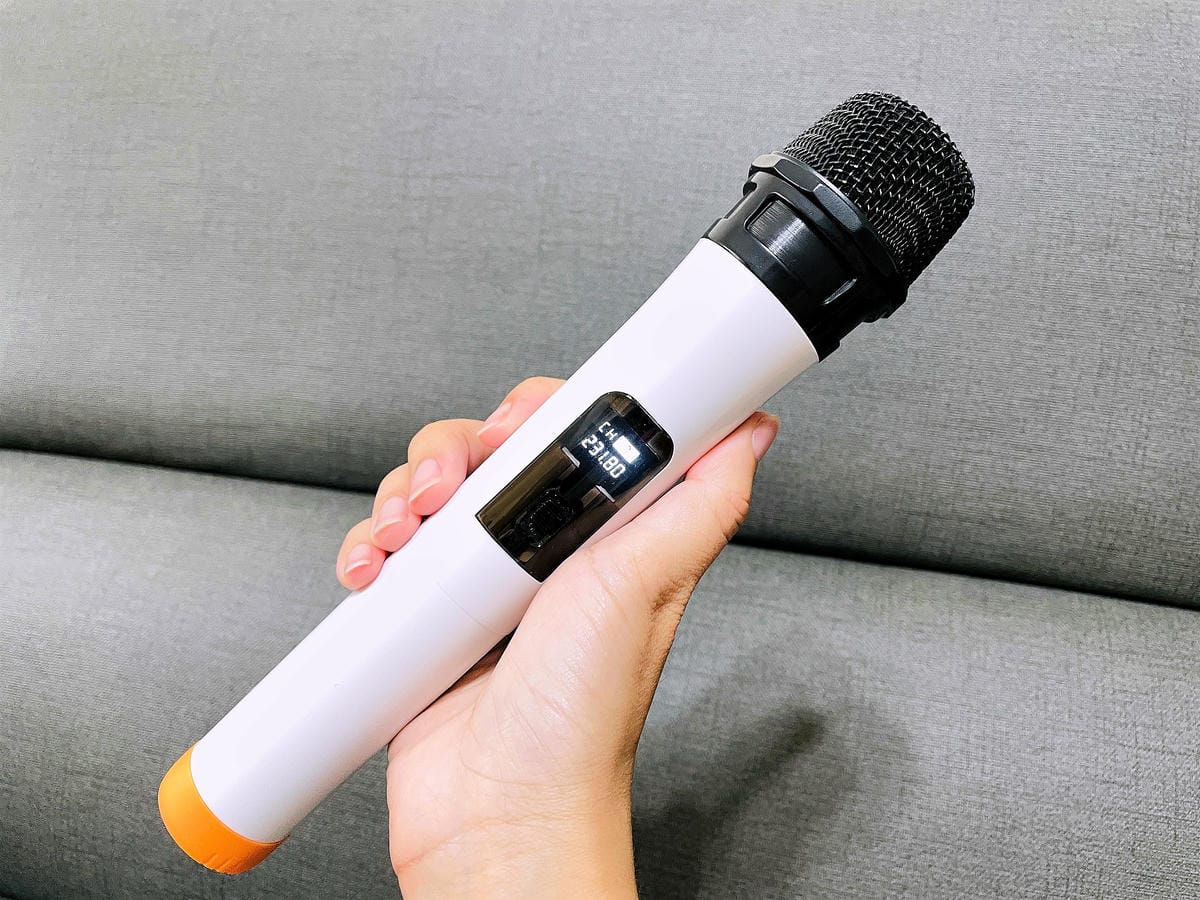 【SANSUI山水】15吋觸控螢幕拉桿式行動KTV(SKTV-T888)『歌神』看過來!家中一秒變KTV包廂唱歌嗨到爆!派對超夯K歌神器,海量歌單唱不完!