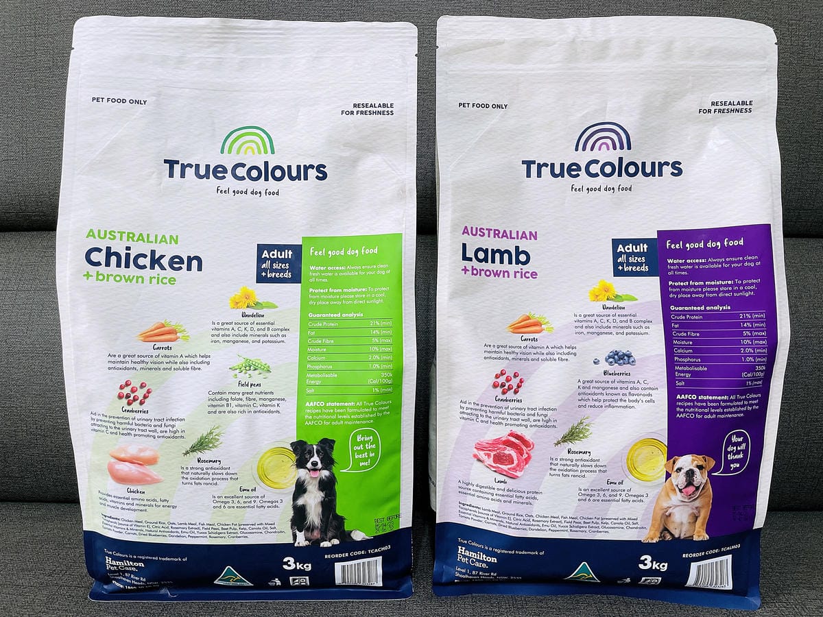 【初卡樂True Colours】狗飼料推薦!『澳洲羔羊糙米』、『澳洲嫩雞糙米』,來自澳洲的健康營養配方小臘腸咪咪愛吃的美味狗糧!