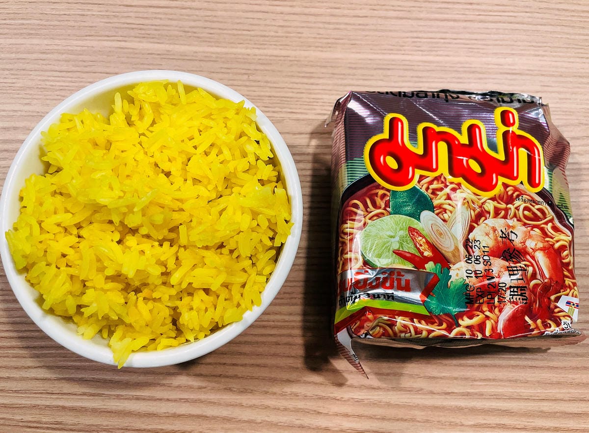 【追樂泰式火鍋 板橋重慶店】火鍋第一品牌-最狂排隊名店,湯頭『泰』正點了!最強「祕式泰式冬陰功」酸爽甘甜「椰子雞」水嫩椰肉讓人驚喜!