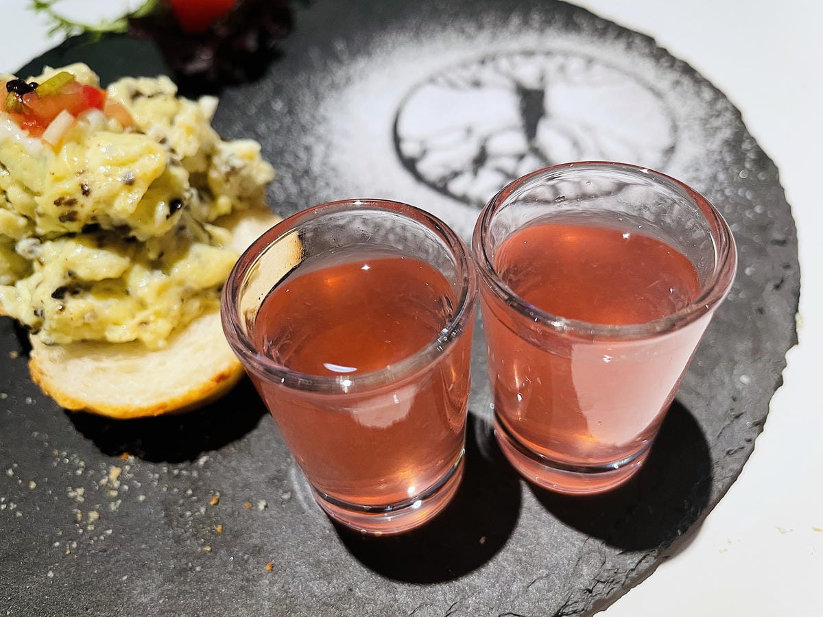 【VANA TAIPEI】餐酒水煙館!波西米亞風浪漫約會餐廳,東區餐酒館水煙首選!夢幻調酒不醉不歸