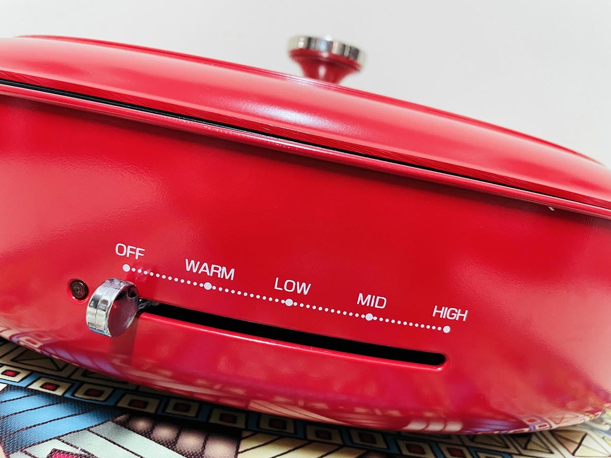 【SANSUI 山水】多功能電烤盤 SEBW-Q699『章魚燒海鮮燉飯蒜苗鹹豬肉』一鍋搞定!SGS檢驗合格-陶瓷塗層深鍋盤面大容量深,U型管導熱快料理超省時!