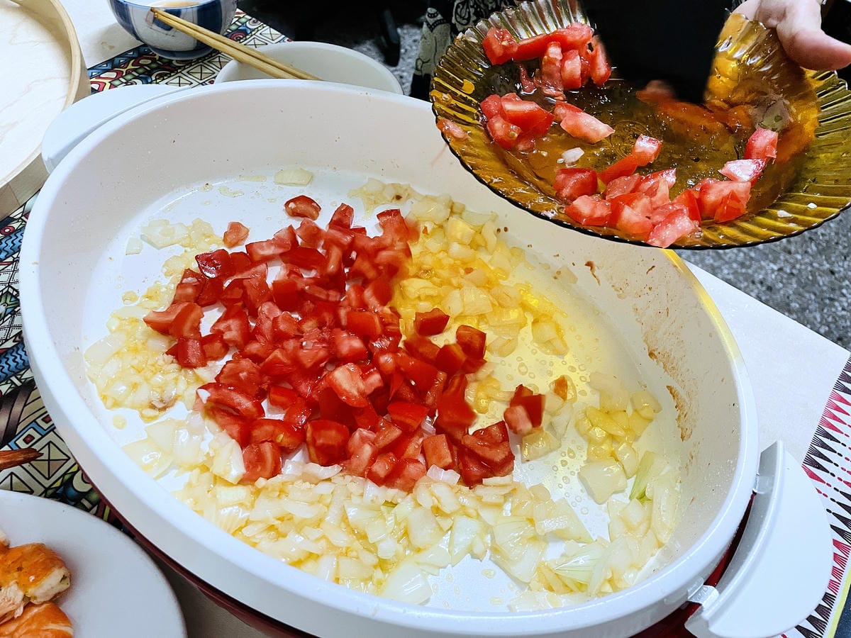 【SANSUI 山水】多功能電烤盤 SEBW-Q699『章魚燒海鮮燉飯蒜苗鹹豬肉』一鍋搞定!SGS檢驗合格-陶瓷塗層深鍋盤面大容量深,U型管導熱快料理超省時!