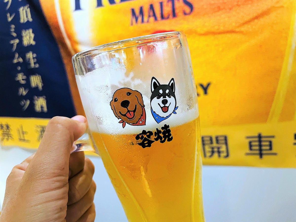 【容燒居酒屋】松山區居酒屋-台北寵物友善餐廳!毛孩專屬肉串吃起來帶小臘腸咪咪出門吃寵物串燒!