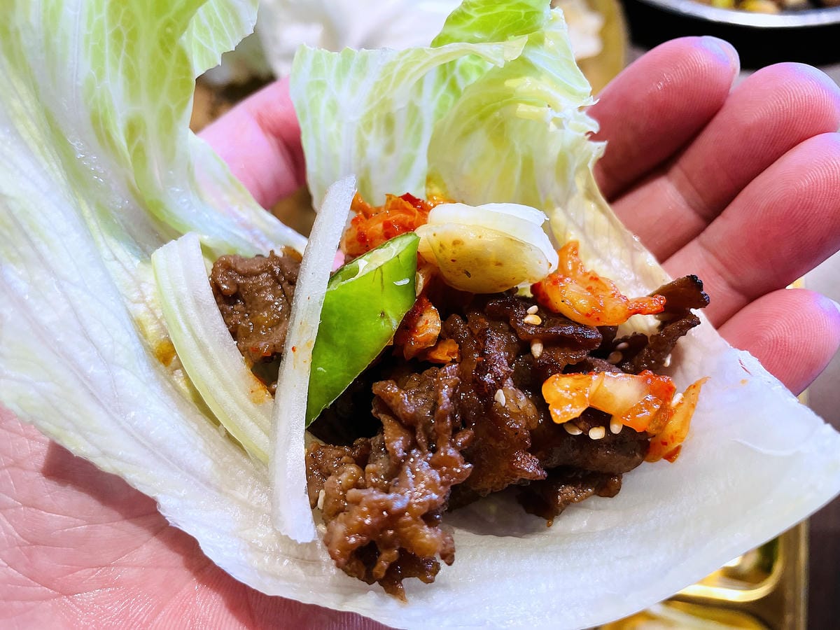 【韓雞村】닭한마리朋月栻-宜蘭小韓國村主題餐廳『韓式料理』『澎派海鮮』『大臉盆火鍋霸氣登場』!免費韓服體驗一秒變身韓妞宜蘭羅東多人聚餐推薦!