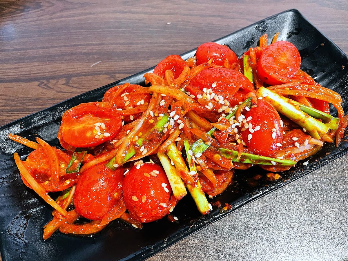 【韓雞村】닭한마리朋月栻-宜蘭小韓國村主題餐廳『韓式料理』『澎派海鮮』『大臉盆火鍋霸氣登場』!免費韓服體驗一秒變身韓妞宜蘭羅東多人聚餐推薦!