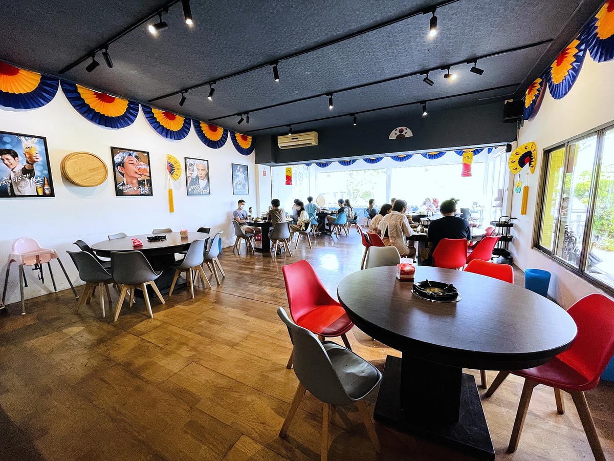【韓雞村】닭한마리朋月栻-宜蘭小韓國村主題餐廳『韓式料理』『澎派海鮮』『大臉盆火鍋霸氣登場』!免費韓服體驗一秒變身韓妞宜蘭羅東多人聚餐推薦!