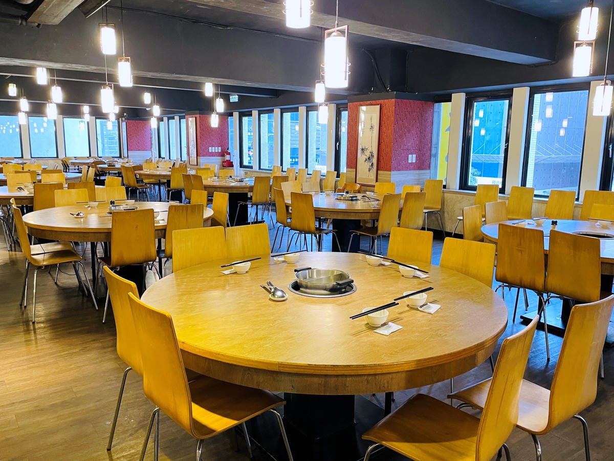 【大戈壁蒙古烤肉】台北平價『烤肉鴛鴦鍋』吃到飽推薦!菜單全新改版再升級大圓桌超適合團體多人聚餐!