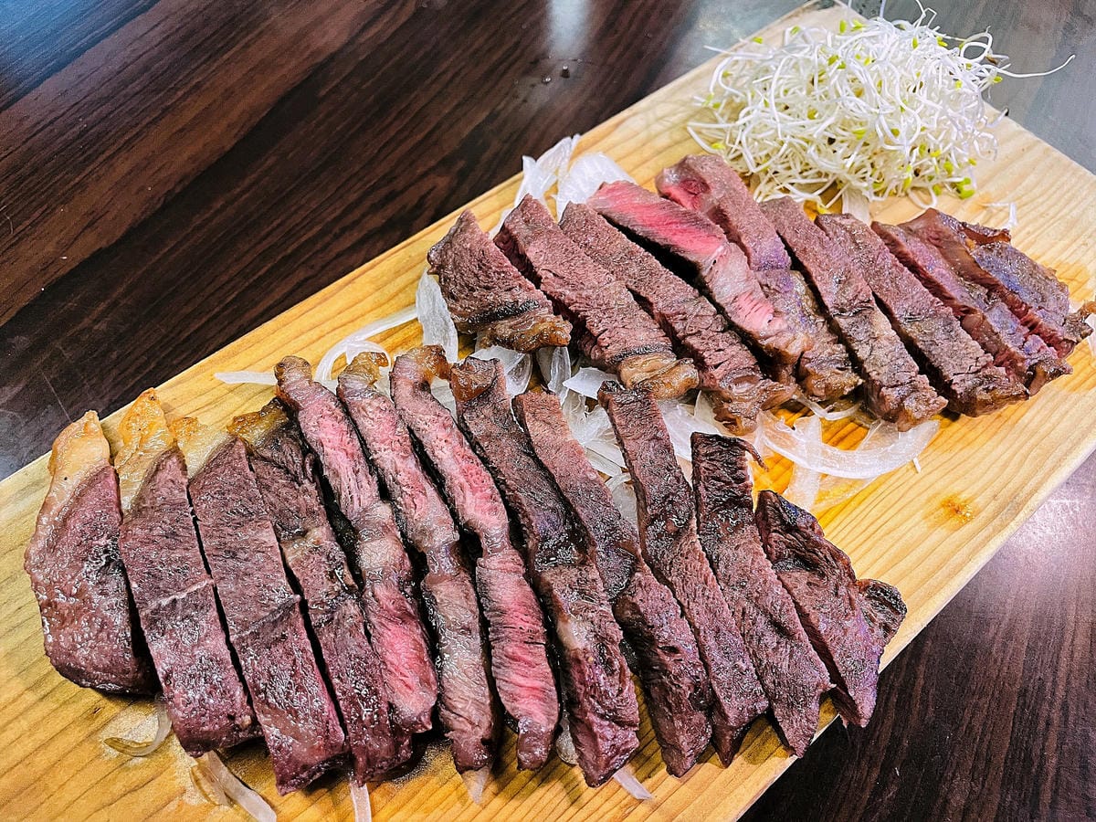 【東安快炒薑母鴨】桃園平鎮深夜美食!『薑母鴨』『熱炒』推薦!價格親民隨便點都好吃!桃園多人聚餐首選!