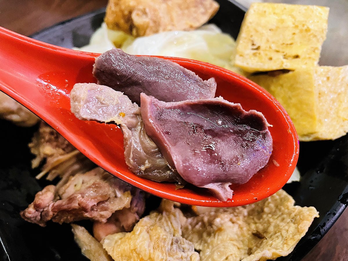 【東安快炒薑母鴨】桃園平鎮深夜美食!『薑母鴨』『熱炒』推薦!價格親民隨便點都好吃!桃園多人聚餐首選!