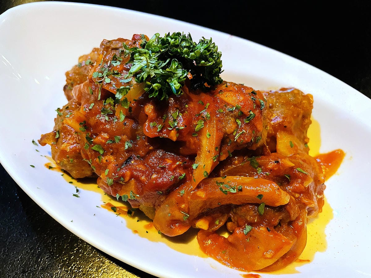 【ABV加勒比海餐酒館】台北東區餐酒館!喝世界精釀啤酒看運動轉播就是爽!捷運忠孝敦化站東區美食,不限時啤酒餐廳推薦!