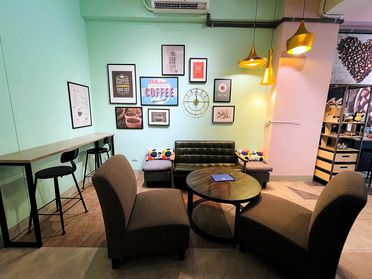 【覺咖啡】新竹竹北不限時咖啡廳!獨家「靈感特調」讓神明籤詩指引你人生方向!超好吃下午茶點不藏私大公開!單品手沖黑咖啡一喝就愛上