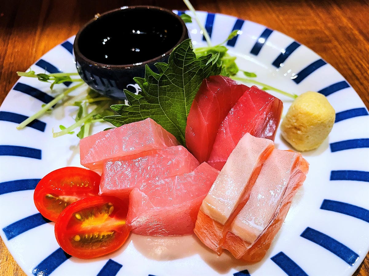 【裊裊間串燒酒場】日式居酒屋風格料理餐廳桃園藝文特區必吃美食桃園宵夜串燒推薦!