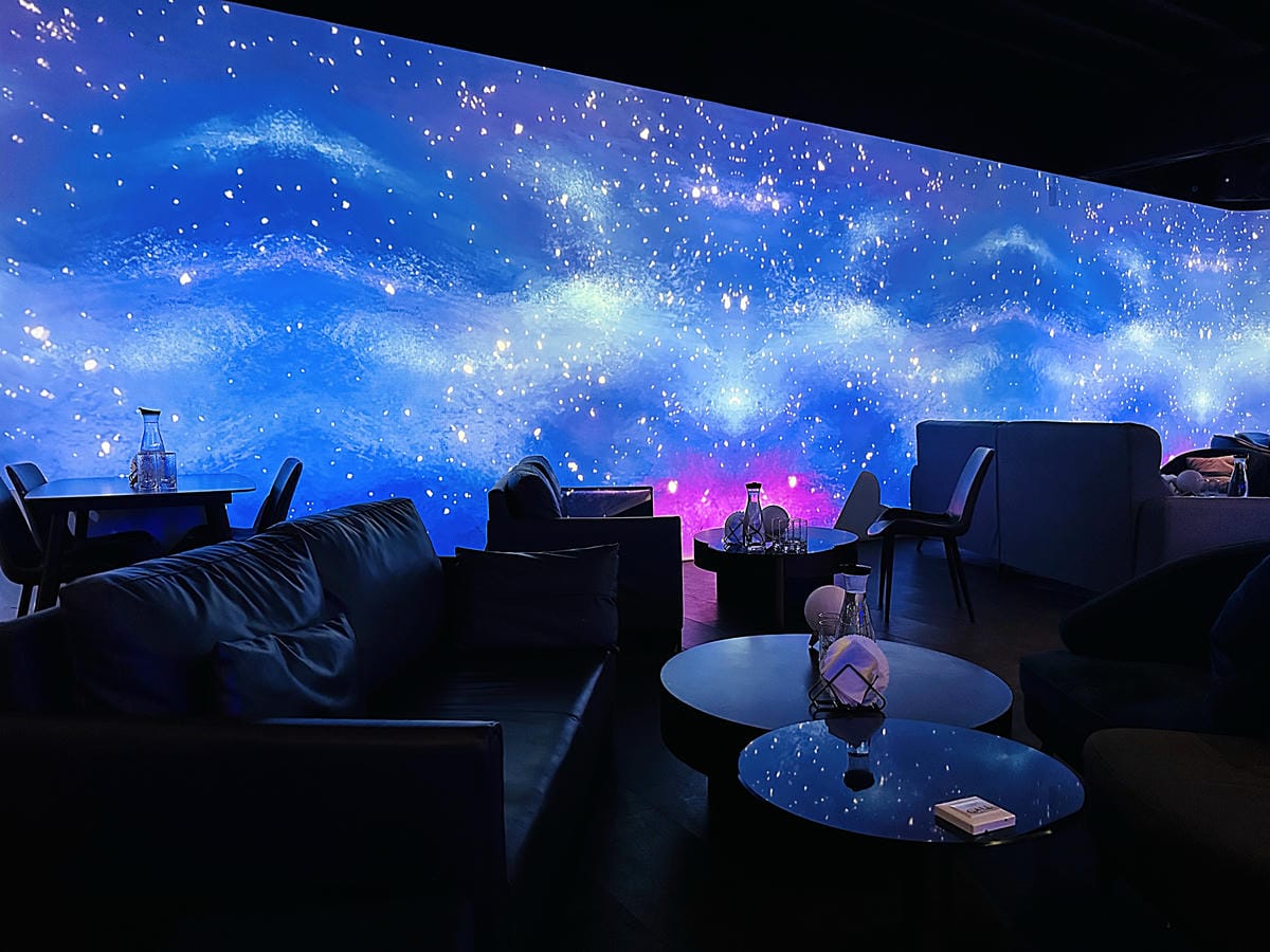 【微醺光廊WS】台中酒吧推薦!沉浸式投影餐酒館x 超夯網紅打卡聖地!超夢幻調酒今晚不醉不歸!