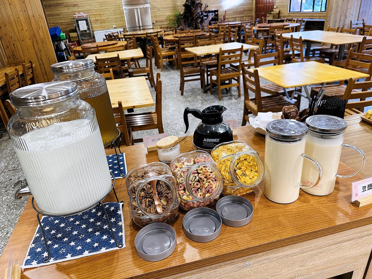 【蟬說:和社山林】教育中心四人房x手作體驗蟬說雅築x泡山林秘境溫泉深度走訪羅娜部落x體驗木杵敲擊梅子夢工廠x梅精酵素霜淇淋