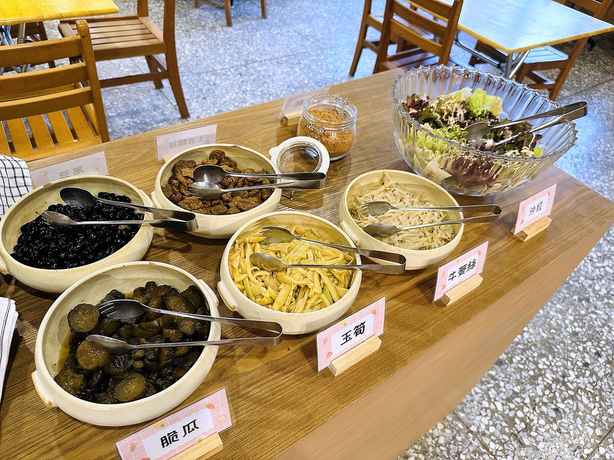 【蟬說:和社山林】教育中心四人房x手作體驗蟬說雅築x泡山林秘境溫泉深度走訪羅娜部落x體驗木杵敲擊梅子夢工廠x梅精酵素霜淇淋