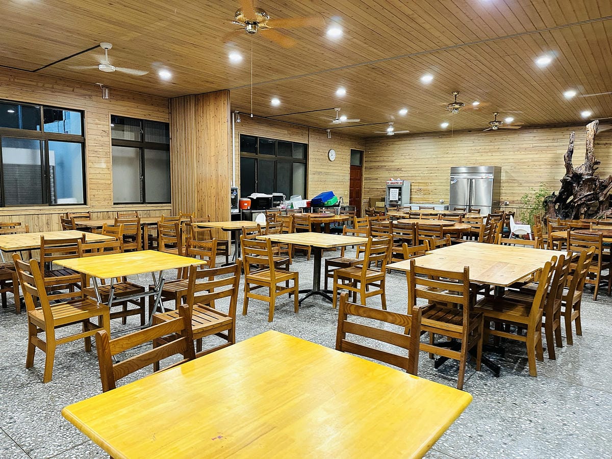 【蟬說:和社山林】教育中心四人房x手作體驗蟬說雅築x泡山林秘境溫泉深度走訪羅娜部落x體驗木杵敲擊梅子夢工廠x梅精酵素霜淇淋