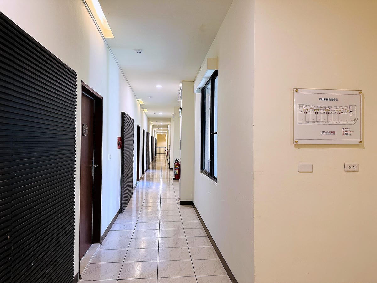 【蟬說:和社山林】教育中心四人房x手作體驗蟬說雅築x泡山林秘境溫泉深度走訪羅娜部落x體驗木杵敲擊梅子夢工廠x梅精酵素霜淇淋