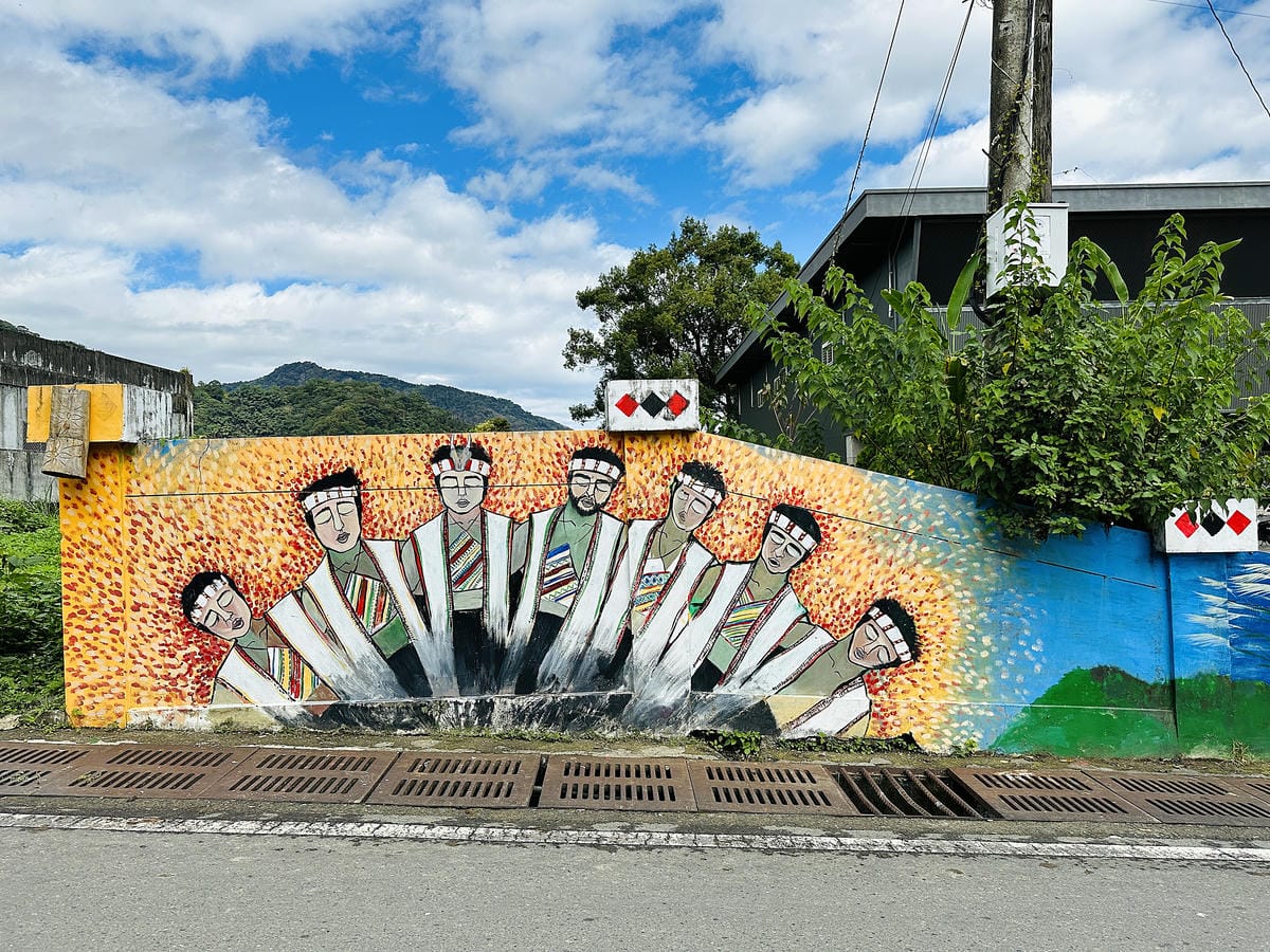 【蟬說:和社山林】教育中心四人房x手作體驗蟬說雅築x泡山林秘境溫泉深度走訪羅娜部落x體驗木杵敲擊梅子夢工廠x梅精酵素霜淇淋