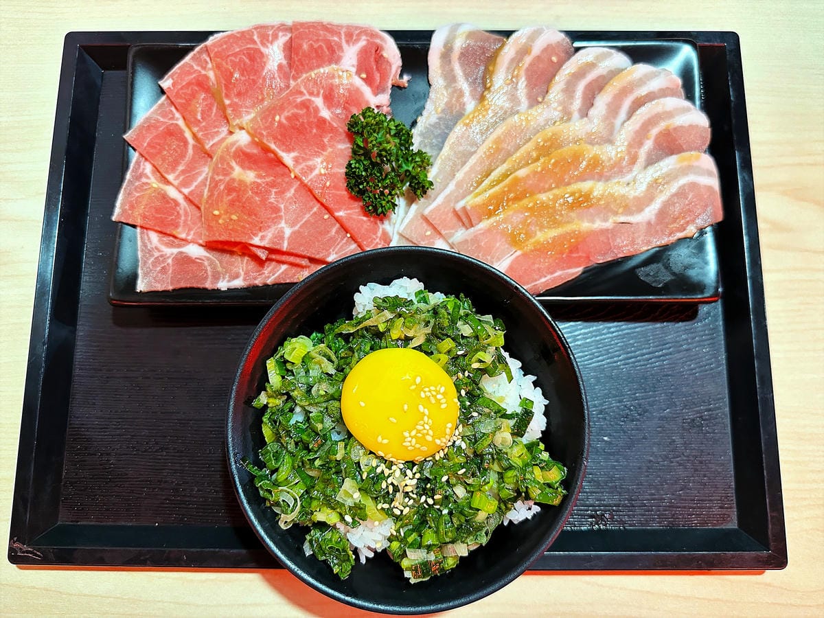 【義崎丼燒肉 愛買復興舖】台中南區美食!義崎丼個人燒肉最低只要260元起,附自助百匯吃到飽,台中無煙燒烤餐廳推薦!