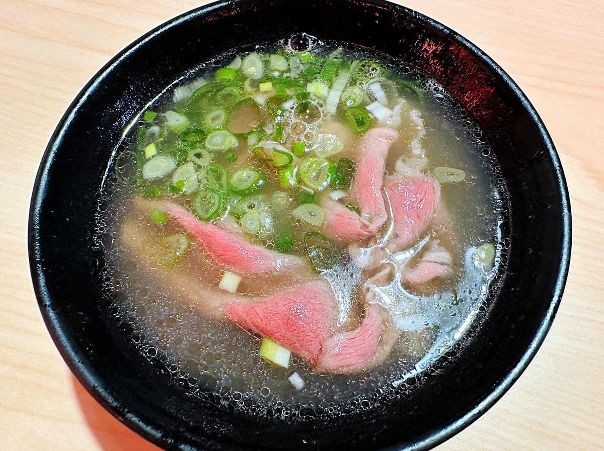 【義崎丼燒肉 愛買復興舖】台中南區美食!義崎丼個人燒肉最低只要260元起,附自助百匯吃到飽,台中無煙燒烤餐廳推薦!