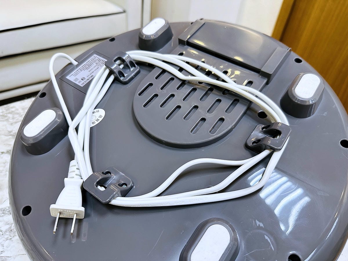 【MUNICHI沐尼黑】蒸氣足浴機 x 暖足養生好方便!和傳統泡腳機說掰掰深得我心暖腳神器,實用生活家電分享!