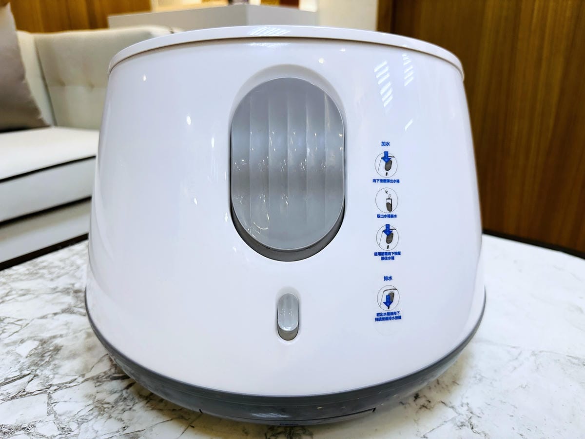 【MUNICHI沐尼黑】蒸氣足浴機 x 暖足養生好方便!和傳統泡腳機說掰掰深得我心暖腳神器,實用生活家電分享!