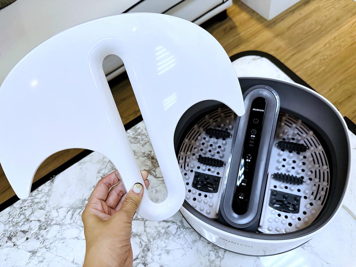 【MUNICHI沐尼黑】蒸氣足浴機 x 暖足養生好方便!和傳統泡腳機說掰掰深得我心暖腳神器,實用生活家電分享!