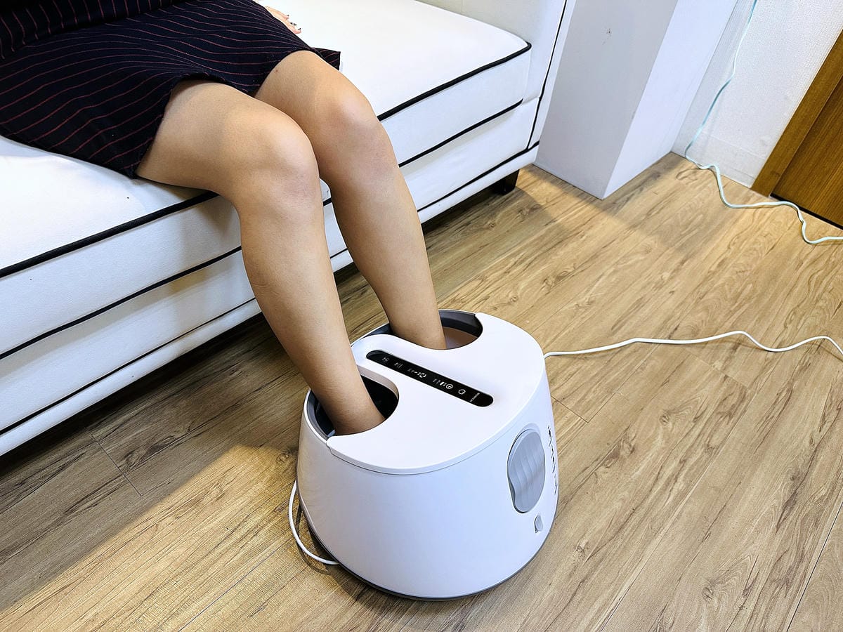 【MUNICHI沐尼黑】蒸氣足浴機 x 暖足養生好方便!和傳統泡腳機說掰掰深得我心暖腳神器,實用生活家電分享!