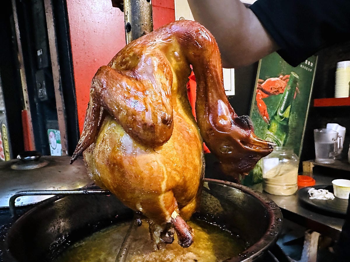 【雞老闆 萬隆店】當月壽星免費送桶仔雞!台北生日餐廳推薦!結合「日式串燒桶仔雞」文山區居酒屋推薦!