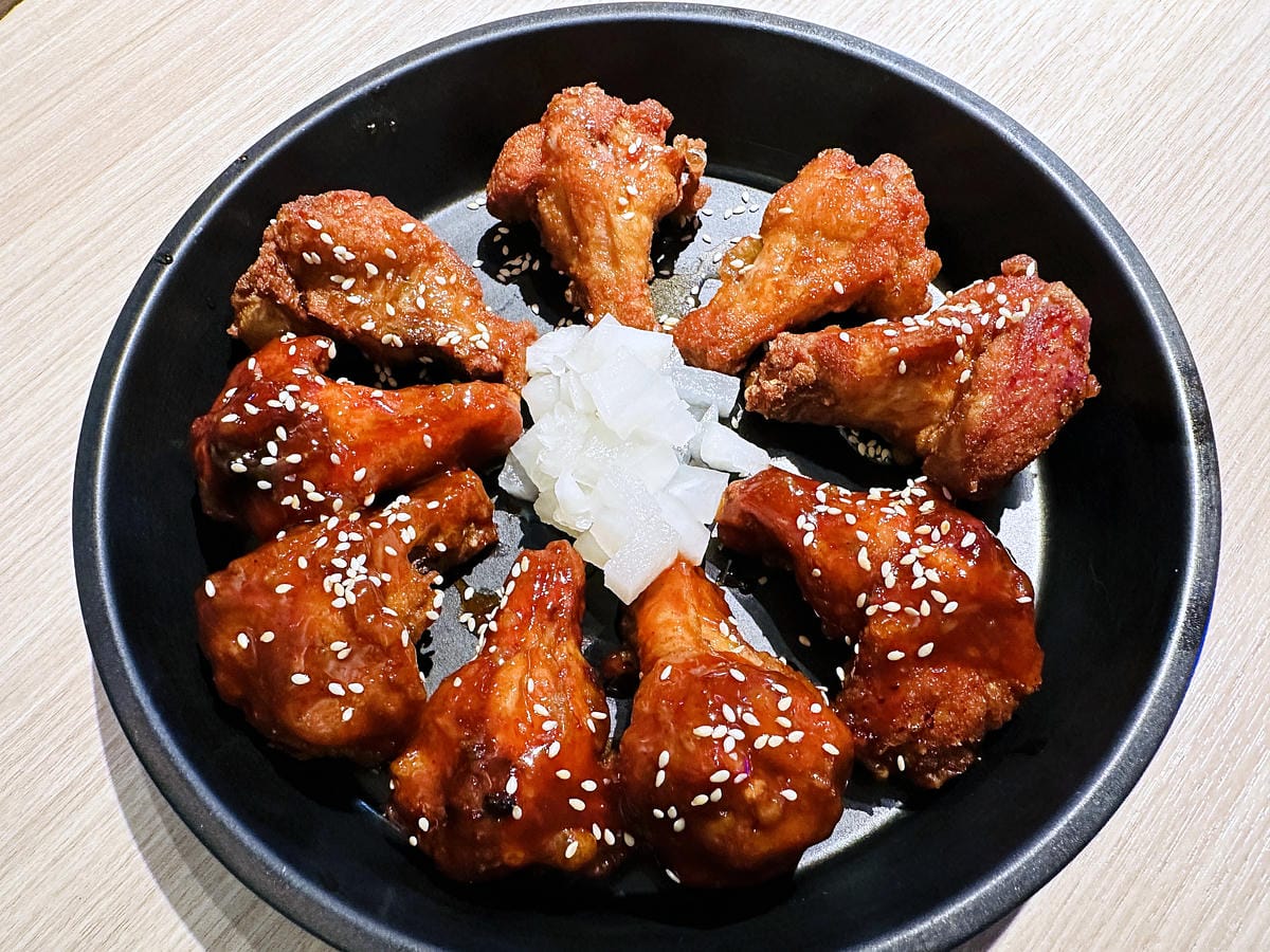 【龍蝦一隻雞】豪邁大啖海鮮痛風餐!超美味「韓式炸雞」「雪花蝦煎餅」新北中和必吃韓式料理!韓國燒酒評比推薦