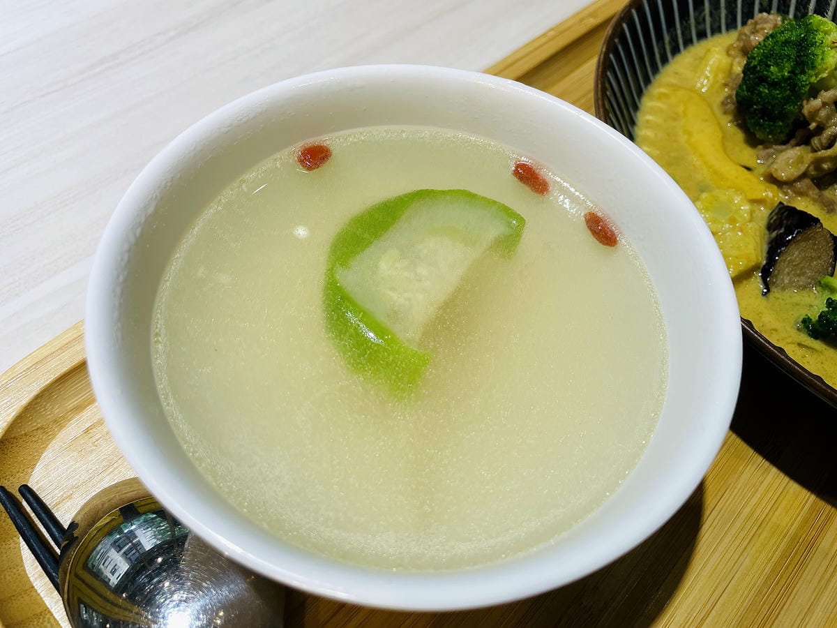 【私嚐の吃飯-北大店】超人氣咖喱手作飯北大特區餐廳推薦新北樹林寵物友善餐廳推薦!小咪咪吃高級寵物牛排餐