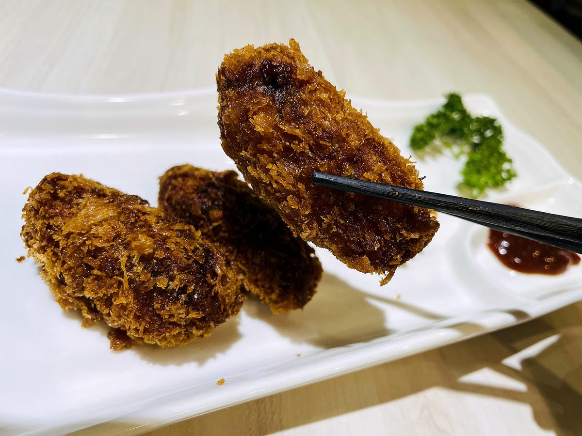 【私嚐の吃飯-北大店】超人氣咖喱手作飯北大特區餐廳推薦新北樹林寵物友善餐廳推薦!小咪咪吃高級寵物牛排餐