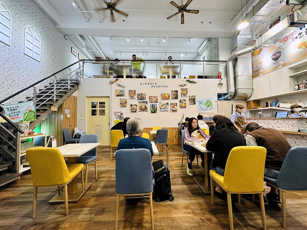 【私嚐の吃飯-北大店】超人氣咖喱手作飯北大特區餐廳推薦新北樹林寵物友善餐廳推薦!小咪咪吃高級寵物牛排餐