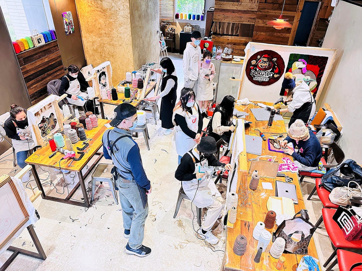 【DoesArt都是藝術】桃園手作地毯Tufting初體驗!用地毯槍製作簇絨織品藝術,桃園一日完美約會行程推薦!