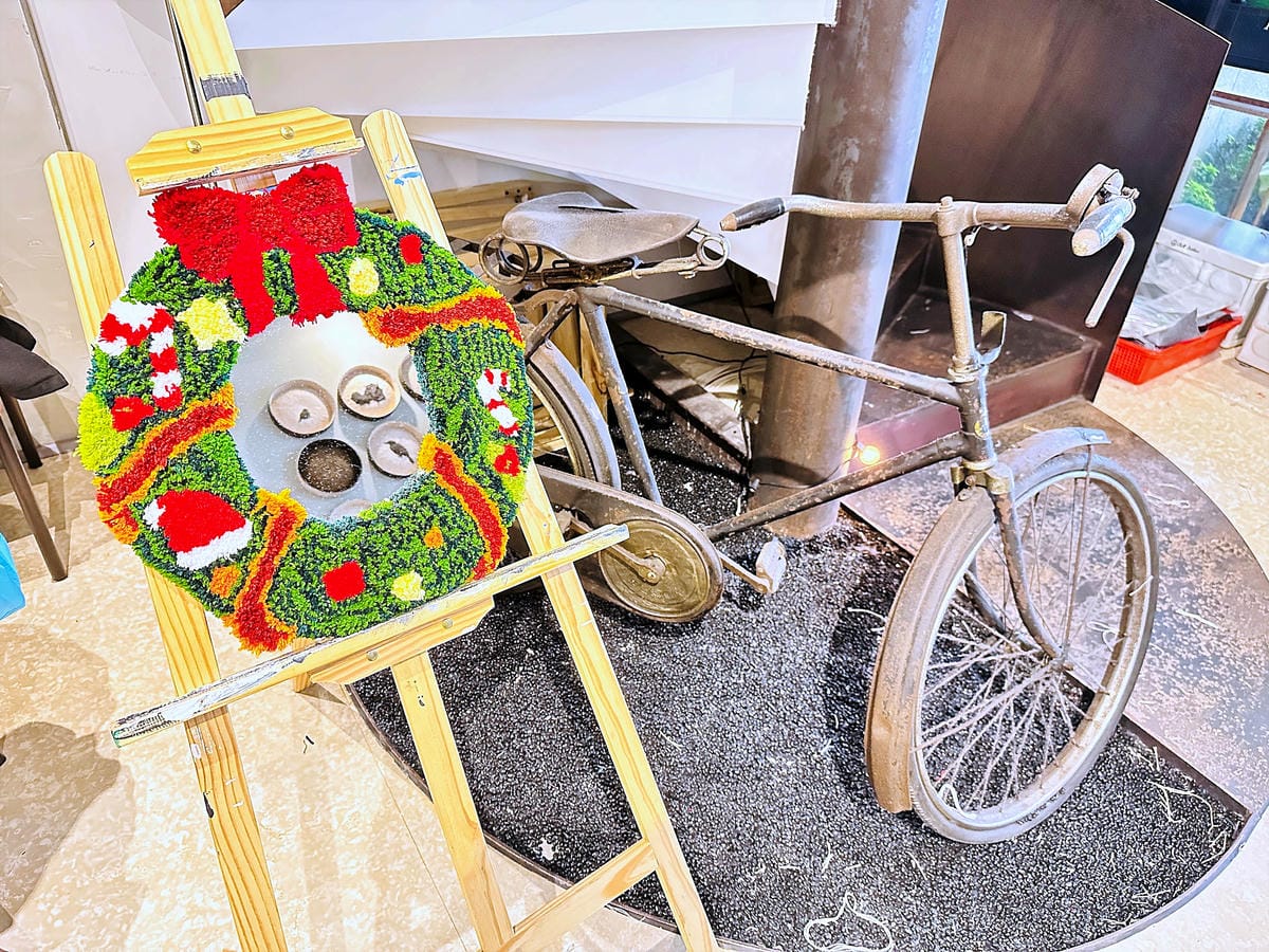 【DoesArt都是藝術】桃園手作地毯Tufting初體驗!用地毯槍製作簇絨織品藝術,桃園一日完美約會行程推薦!